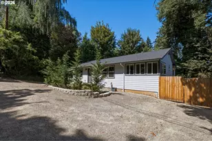 210 NE 45th St, Vancouver, WA 98663 - Photo 3