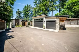 18494 SE Willamette Dr, Milwaukie, OR 97267 - Photo 7