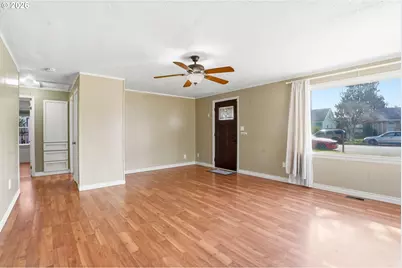 2618 E 26th St, Vancouver, WA 98661 - Photo 9