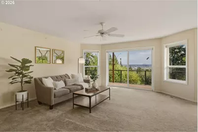 1010 NW 4th Ave, Camas, WA 98607 - Photo 9