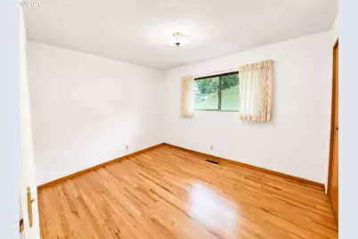 3649 Old Pacific Hwy S, Kelso, WA 98626 - Photo 13