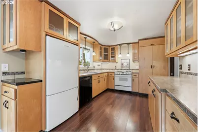 30 Coachman Dr, Eugene, OR 97405 - Photo 17