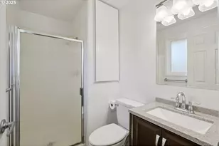1700 NE 231st Ct, Wood Village, OR 97060 - Photo 17