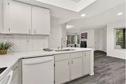 5063 SW Foothills Dr #F, Lake Oswego, OR 97034 - Photo 13