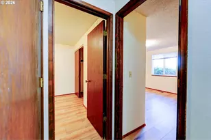 1401 SE 130th Ave, Portland, OR 97233 - Photo 17