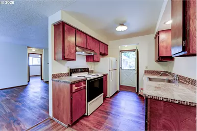 1401 SE 130th Ave, Portland, OR 97233 - Photo 9