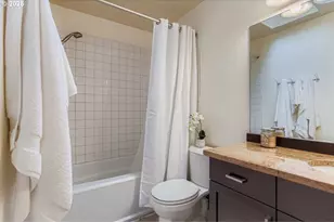 11840 SE Timber Valley Dr, Happy Valley, OR 97086 - Photo 27