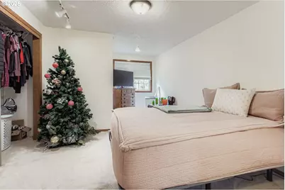 11840 SE Timber Valley Dr, Happy Valley, OR 97086 - Photo 31