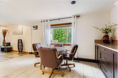 11840 SE Timber Valley Dr, Happy Valley, OR 97086 - Photo 9