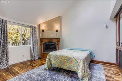 11840 SE Timber Valley Dr, Happy Valley, OR 97086 - Photo 17