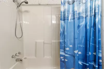 1800 Lakewood Ct #161, Eugene, OR 97402 - Photo 11