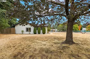 12747 NE Holladay St, Portland, OR 97230 - Photo 25