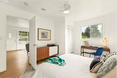 12747 NE Holladay St, Portland, OR 97230 - Photo 17