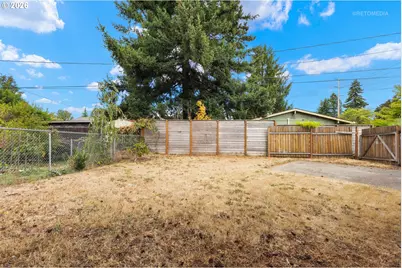 12747 NE Holladay St, Portland, OR 97230 - Photo 23