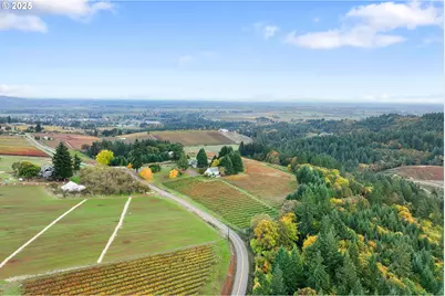 9325 NE Worden Hill Rd, Dundee, OR 97115 - Photo 3