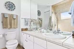 81 N Hayden Bay Dr, Portland, OR 97217 - Photo 37