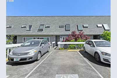 81 N Hayden Bay Dr, Portland, OR 97217 - Photo 9