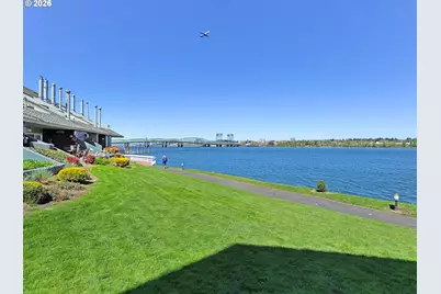 81 N Hayden Bay Dr, Portland, OR 97217 - Photo 41