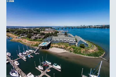 81 N Hayden Bay Dr, Portland, OR 97217 - Photo 37