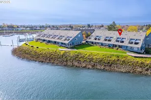 81 N Hayden Bay Dr, Portland, OR 97217 - Photo 3