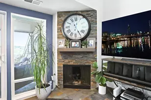 81 N Hayden Bay Dr, Portland, OR 97217 - Photo 31