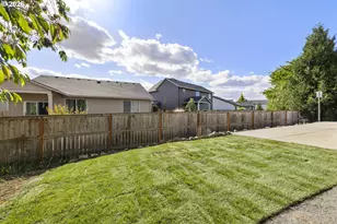 1271 Brown, Woodburn, OR 97071 - Photo 41