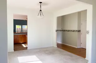 614 Burghardt Dr, Molalla, OR 97038 - Photo 3