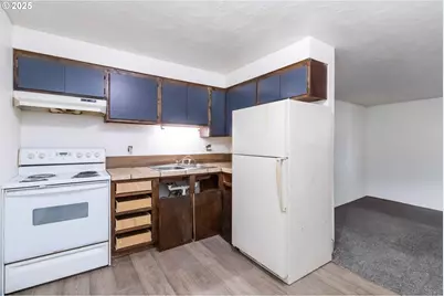 1337 10th Ave, Longview, WA 98632 - Photo 7