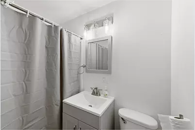 243 S Marple St, Coos Bay, OR 97420 - Photo 17