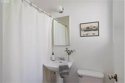 2136 SE 181st Ave, Portland, OR 97233 - Photo 25