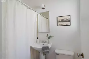 2136 SE 181st Ave, Portland, OR 97233 - Photo 25