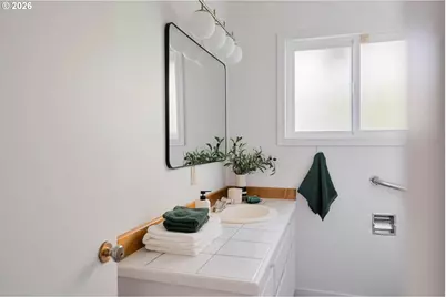 2136 SE 181st Ave, Portland, OR 97233 - Photo 19