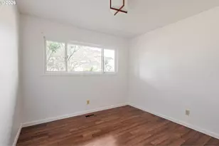 2136 SE 181st Ave, Portland, OR 97233 - Photo 17