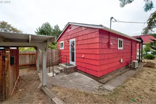 488 B St, Independence, OR 97351 - Photo 27