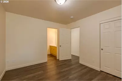 871 SW Junction Pl, Gresham, OR 97080 - Photo 15