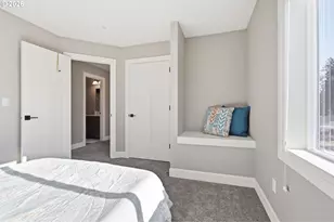 16994 University Ave, Sandy, OR 97055 - Photo 13