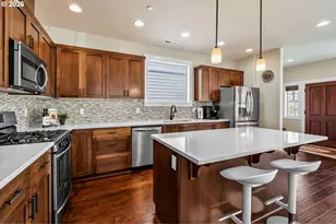 10829 SW Carinthia Cir, Wilsonville, OR 97070 - Photo 7