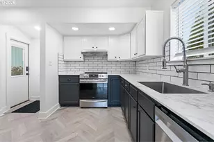 418 Dewey St, Oregon City, OR 97045 - Photo 5