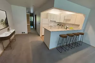 247 N Hayden Bay Dr, Portland, OR 97217 - Photo 15