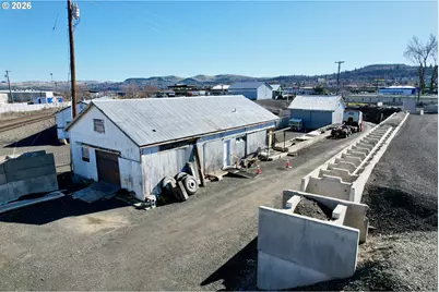 215 Terminal Ave, The Dalles, OR 97058 - Photo 15