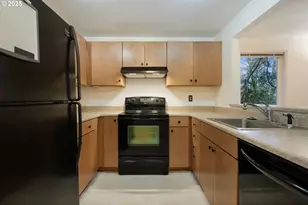 4880 SW Scholls Ferry Rd, Portland, OR 97225 - Photo 11