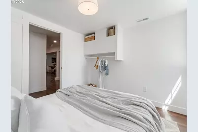 409 E McLoughlin Blvd, Vancouver, WA 98663 - Photo 33