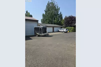 4922 SE 111th Ave, Portland, OR 97266 - Photo 3