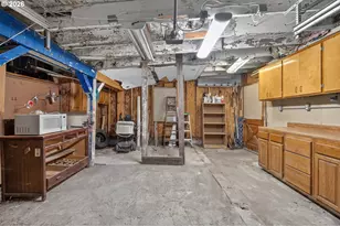 4810 SE 136th Ave, Portland, OR 97236 - Photo 23