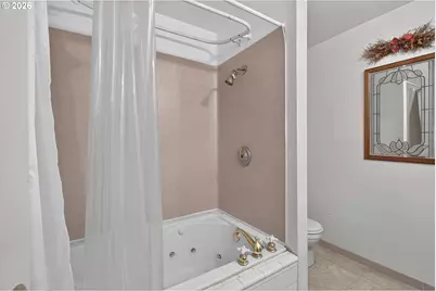 4810 SE 136th Ave, Portland, OR 97236 - Photo 15