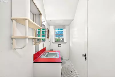 4121 NE 24th Ave, Portland, OR 97211 - Photo 13