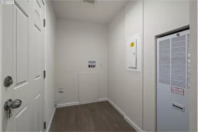 3054 Surfwood Dr, Salem, OR 97305 - Photo 17