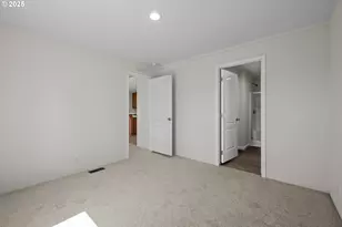 3054 Surfwood Dr, Salem, OR 97305 - Photo 9