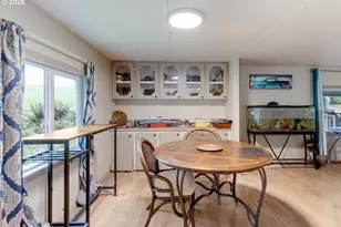 215 North Ave, Kelso, WA 98626 - Photo 9