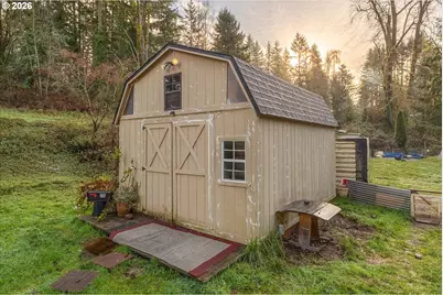 215 North Ave, Kelso, WA 98626 - Photo 31